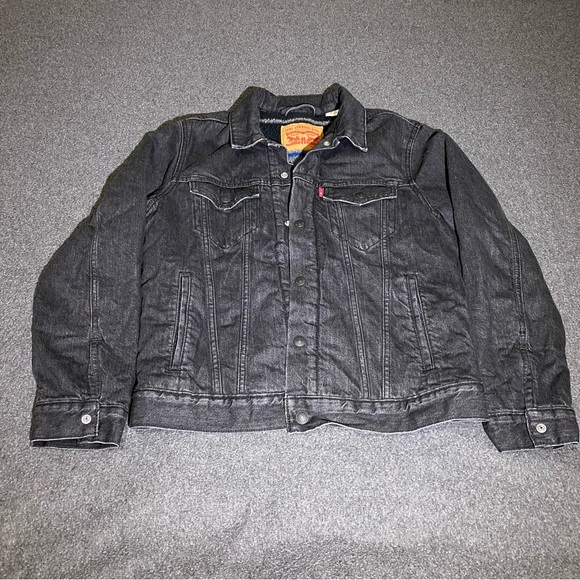 Levi's Men's Sherpa Fleece Lined TruckerJacket Black Charcoal Snap Buttons Sz S - Picture 3 of 9